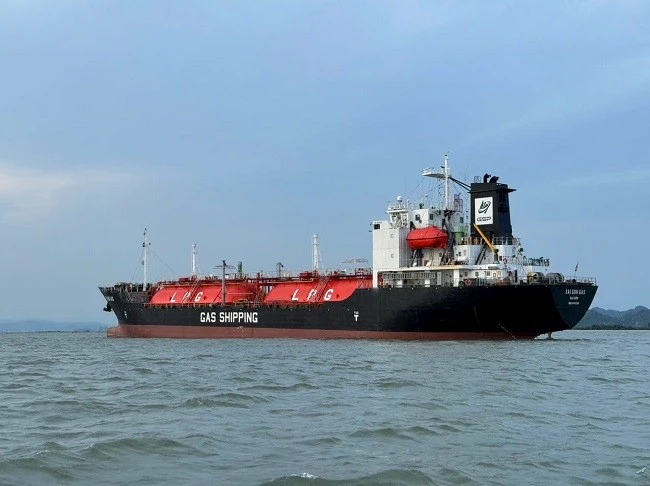 Lô LPG bị kẹt ở Trung Đông: Rủi ro nguồn cung và tác động tới thị trường khí Việt Nam
